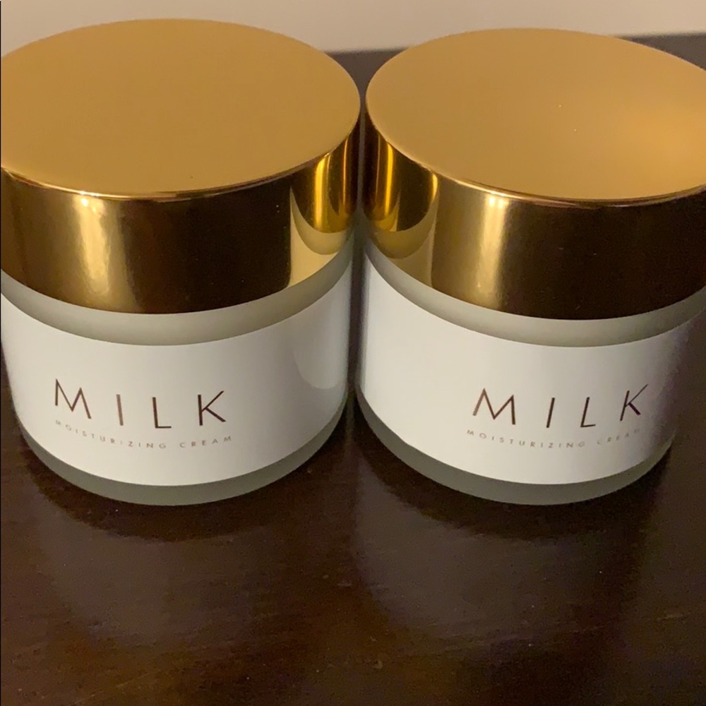 Maskcara beauty Milk moisturizing cream.